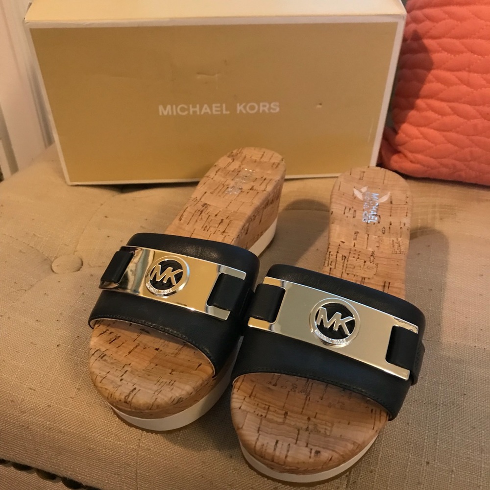 Michael Kors Warren Platform Sandals Size 7